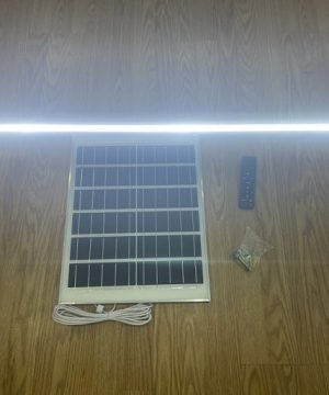 den-nang-luong-mat-troi-100w-200w-300w-dang-tuyp-dtnl