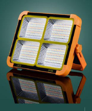 den-xach-tay-du-lich-dxt-03-bang-nang-luong-mat-troi