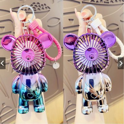 quat-tich-dien-mini-quat-gau-bearbrick-sac-usb-qtd-02