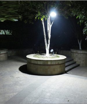 den-nang-luong-mat-troi-tich-dien-tru-tron-300w-tb-300-sieu-sang