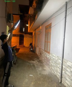 den-nang-luong-mat-troi-trang-tri-san-vuon-va-cong-vien-ufo1-1000w