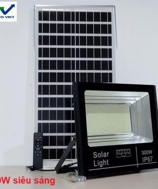 den-pha-nang-luong-mat-troi-sieu-sang-300w-moi-thang-8-n2023