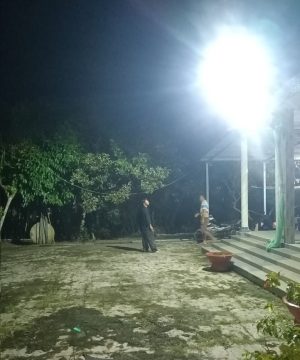 den-duong-nang-luong-mat-troi-zl-150wa-chinh-hang