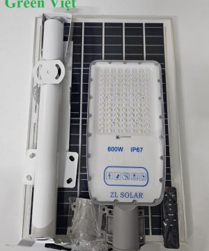 den-nang-luong-mat-troi-600w-ma-dsd10-600-chieu-sang-duong-di