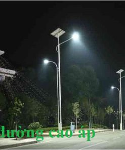 den-nang-luong-mat-troi-cao-cap-500w-chieu-sang-duong-di-dca10-500