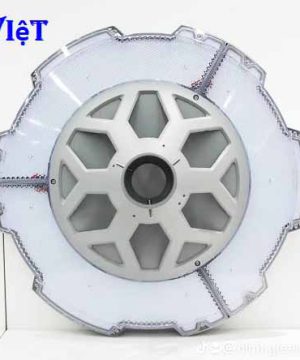 den-nang-luong-mat-troi-san-vuon-ufo-1000w-nhom-n-ufo-1000
