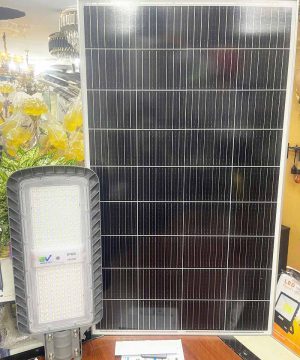 den-duong-nang-luong-mat-troi-1000w-gree01-vo-nhom-cao-cap