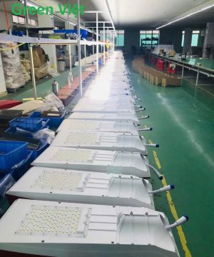 den-duong-nang-luong-mat-troi-cao-cap-500w-dcda024