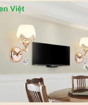 den-gan-tuong-trang-tri-dep-dgt09