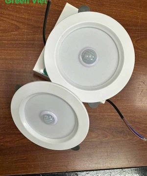 den-led-am-tran-cam-bien-7w