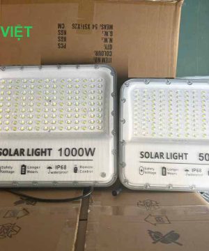 den-pha-500w-pv500-nang-luong-mat-troi-cao-cap