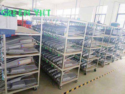 den-phi-thuyen-nang-luong-mat-troi-1000w-pt1000