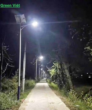 den-phi-thuyen-nang-luong-mat-troi-1000w-pt1000