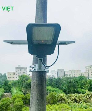 den-duong-nang-luong-mat-troi-300w-dv300