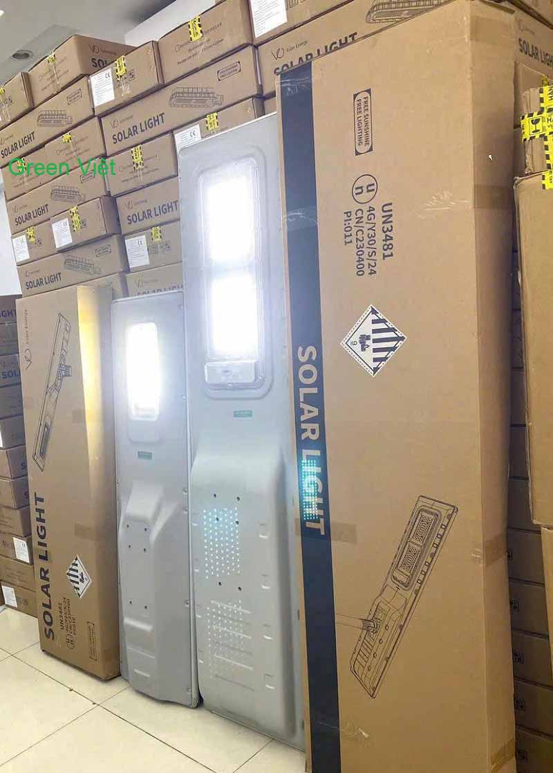 Đèn đường năng lượng mặt trời Euler 100W den-duong-nang-luong-mat-troi-euler-energy-olv-olf-100w