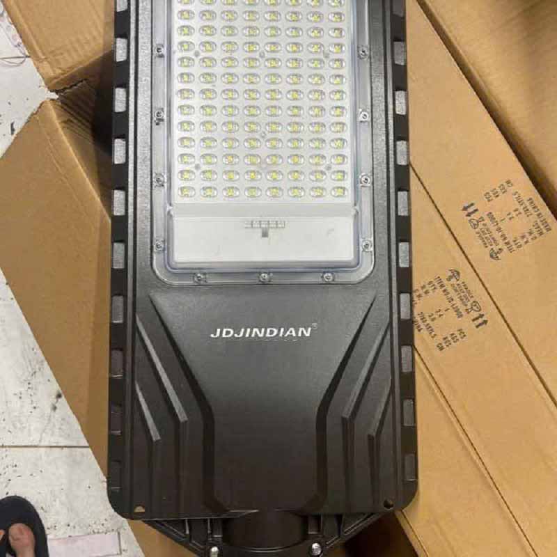 Đèn Đường Năng Lượng Mặt Trời 1000W den-duong-nang-luong-mat-troi-jd-l1000-1000w