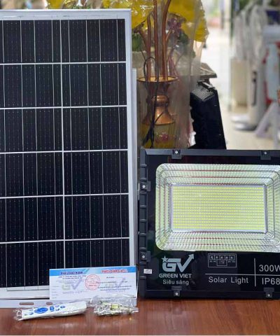 den-nang-luong-mat-troi-300w-p300-cao-cap