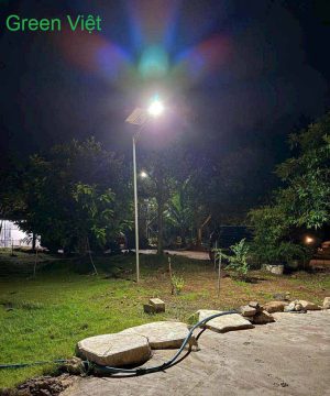 den-duong-nang-luong-mat-troi-300w-mua-nhieu-nhat-bc300a