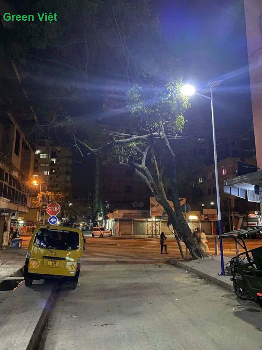 den-duong-nang-luong-mat-troi-56w-2-0b-plus