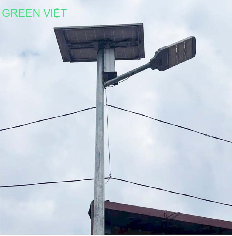 Đèn Công Trình Năng Lượng Mặt Trời 300W