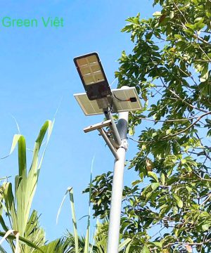 den-nang-luong-mat-troi-300w-zs818