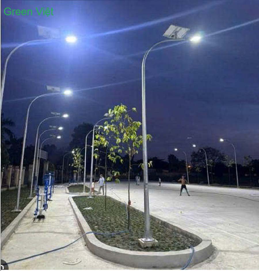 Đèn năng lượng mặt trời du-an-den-nang-luong-mat-troi-lap-duong-giao-thong