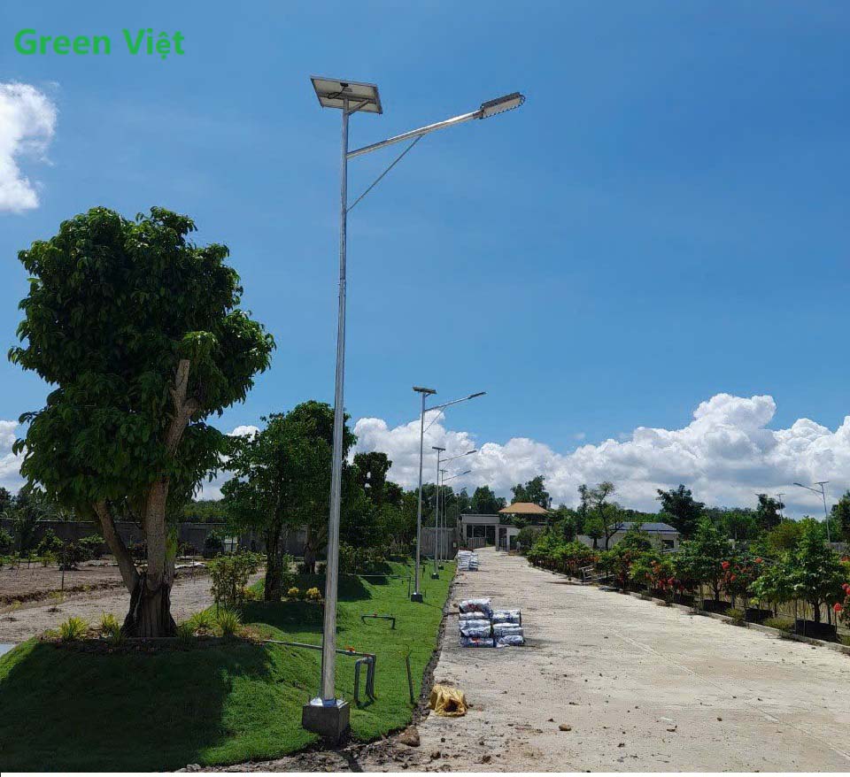 Lắp đèn năng lượng mặt trời lap-den-nang-luong-mat-troi-tai-ba-thuoc-thanh-hoa