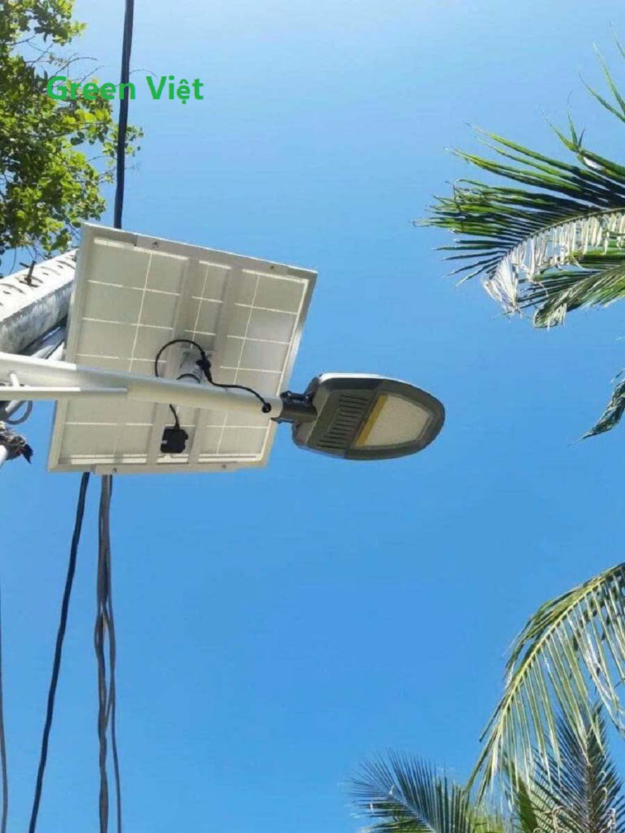 Lắp đèn năng lượng mặt trời lap-den-nang-luong-mat-troi-tai-ba-thuoc-thanh-hoa