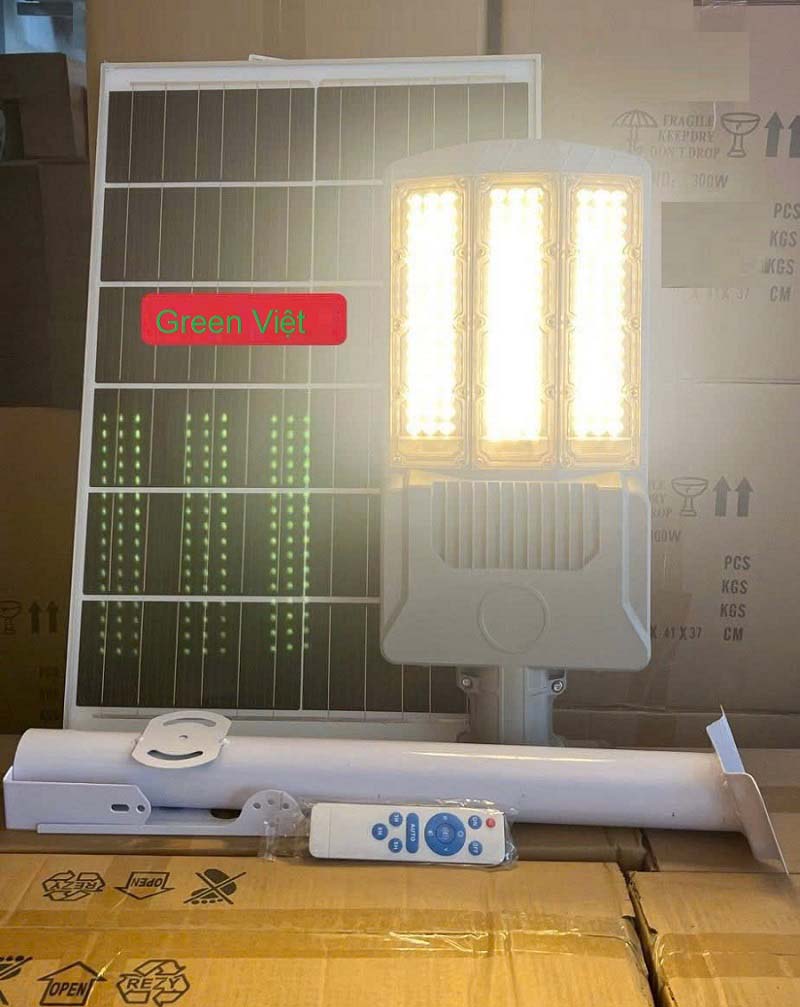 Đèn Năng Lượng Mặt Trời Ánh Sáng Vàng den-nang-luong-mat-troi-anh-sang-vang-500w-dsv-500;