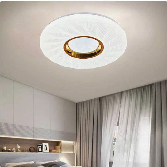 Đèn Năng Lượng Mặt Trời den-nang-luong-mat-troi-dopt600-600w-op-tran