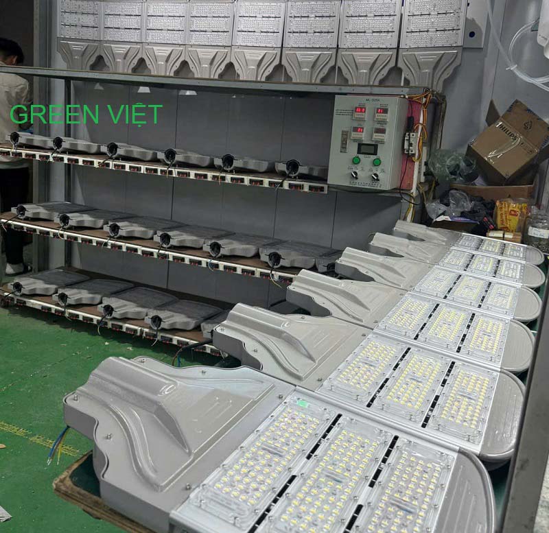 Đèn năng lượng mặt trời lắp dự án