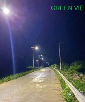 den-duong-nang-luong-mat-troi-80w-da-80-lap-du-an