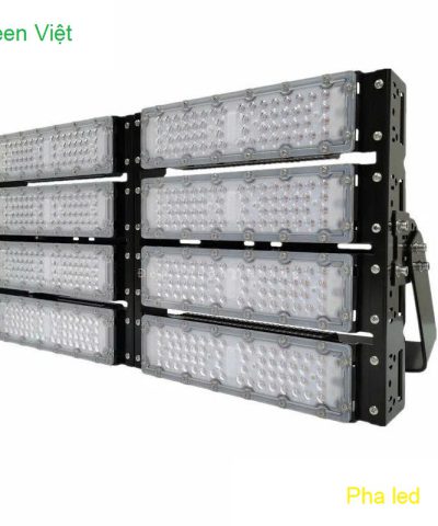 den-pha-led-400w-lpp-400-san-bong-nha-xuong