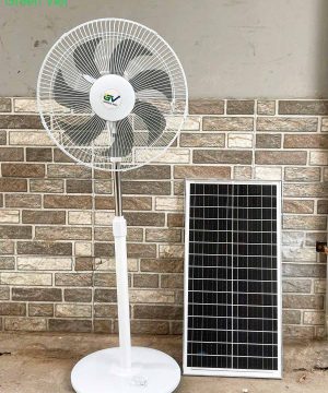 quat-cay-nang-luong-mat-troi-d18