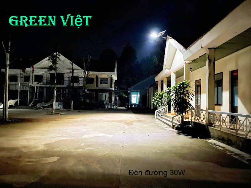 Đèn năng lượng mặt trời nhanh hỏng tai-sao-den-nang-luong-mat-troi-nhanh-hong-va-cach-khac-phuc